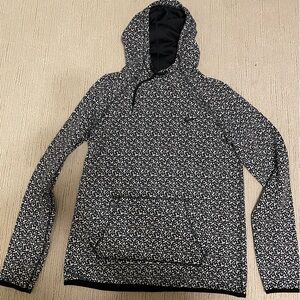 Nike thermal fit black patterned hooded sweatshirt
